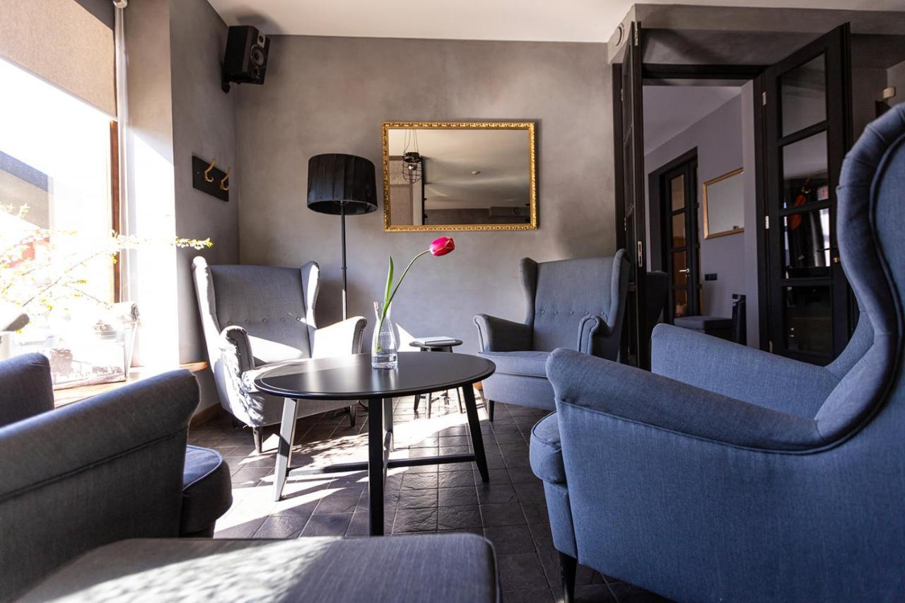 Priedes Maja Hotel อัยนาซี ภายนอก รูปภาพ